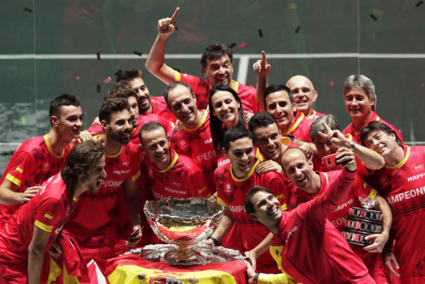  Nadal, grieving Bautista Agut lead Spain to Davis Cup title