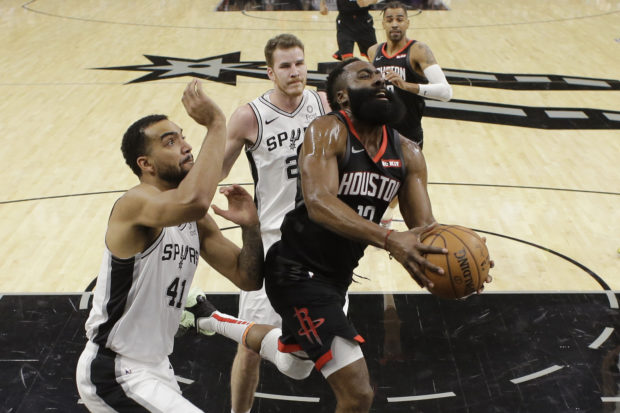  NBA denies Rockets' protest after Harden dunk waved off