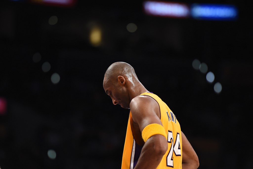 Kobe Bryant Lakers Raptors 2015 Staples Center