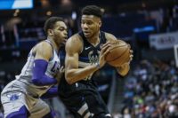 Giannis Antetokounmpo Bucks Hornets