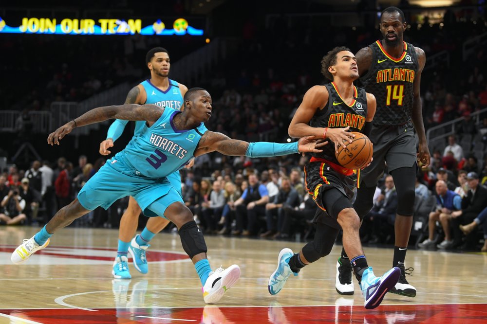 Trae Young Hawks Hornets