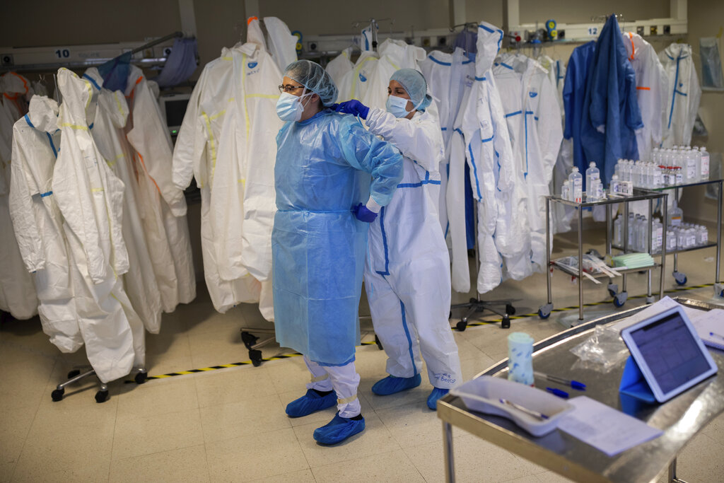 Virus Outbreak Spain Clinic Transformed