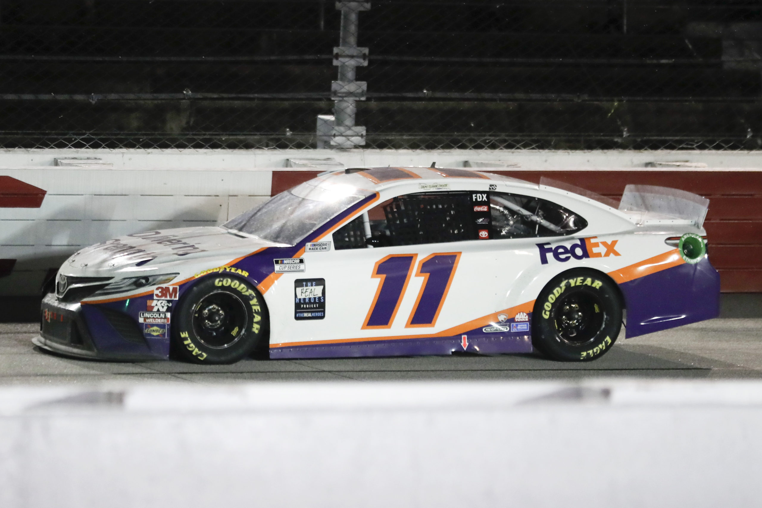 Hamlin scores 2nd win of season at rain-shortened Darlington | Inquirer ...