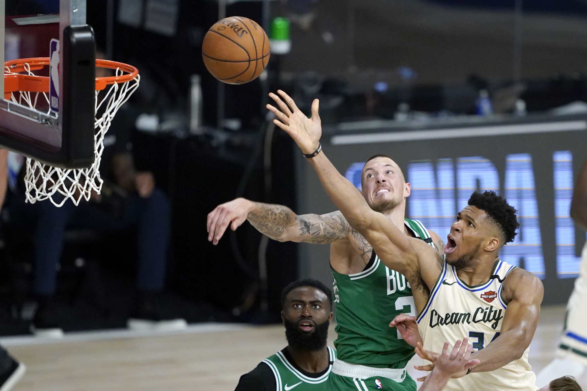 Antetokounmpo, Bucks Hold Off Celtics In Restart Opener | Inquirer Sports