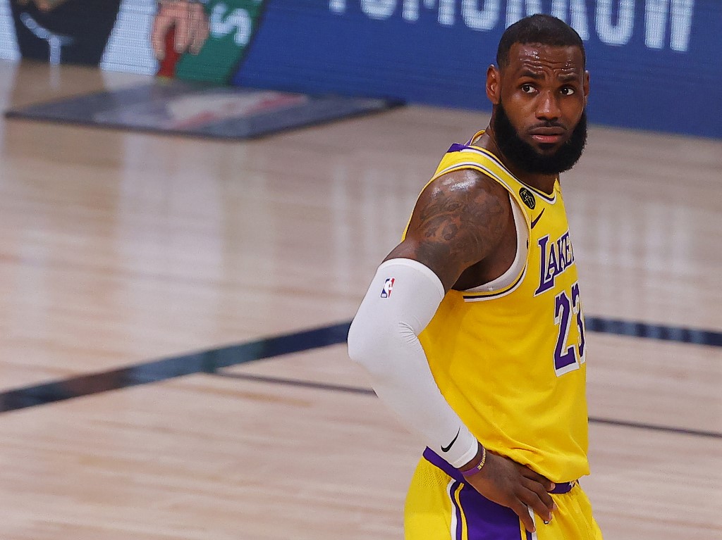 LeBron James Lakers Nuggets Game 1