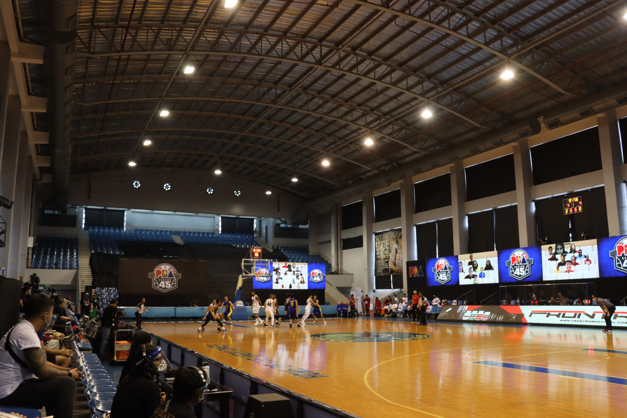 PBA referee tests positive for COVID-19, games to push through