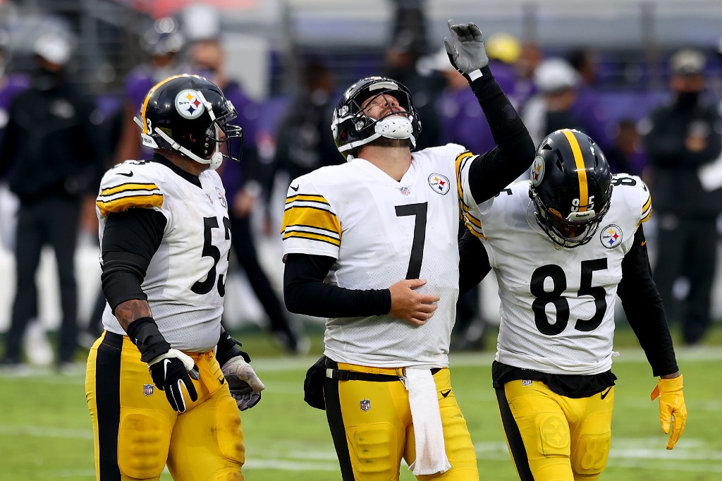 Steelers edge Ravens to stay perfect, best start since '78