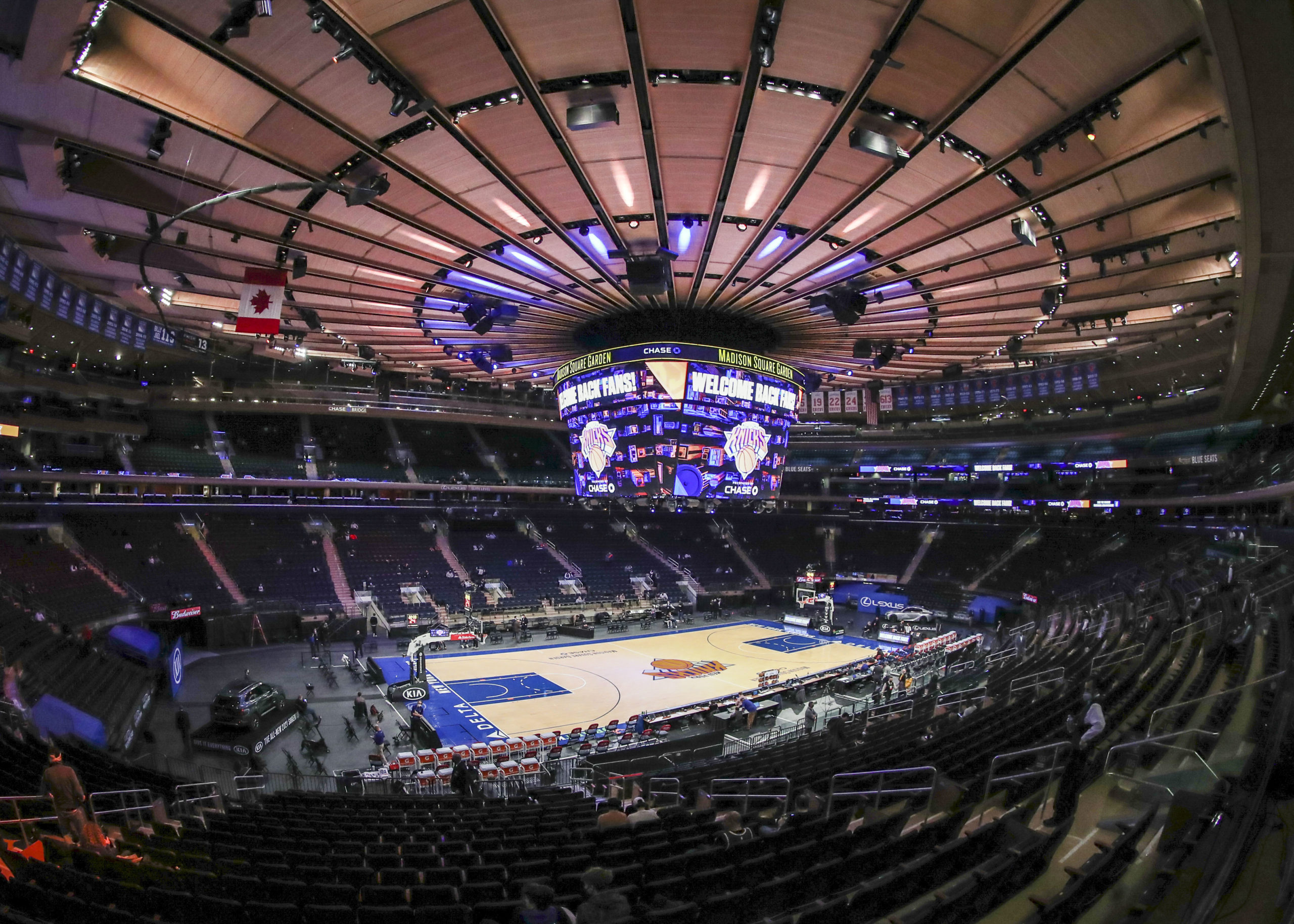 Knicks fans return to Madison Square Garden | Inquirer Sports