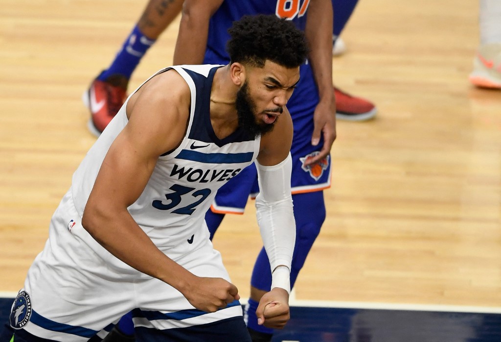Karl-Anthony Towns Wolves