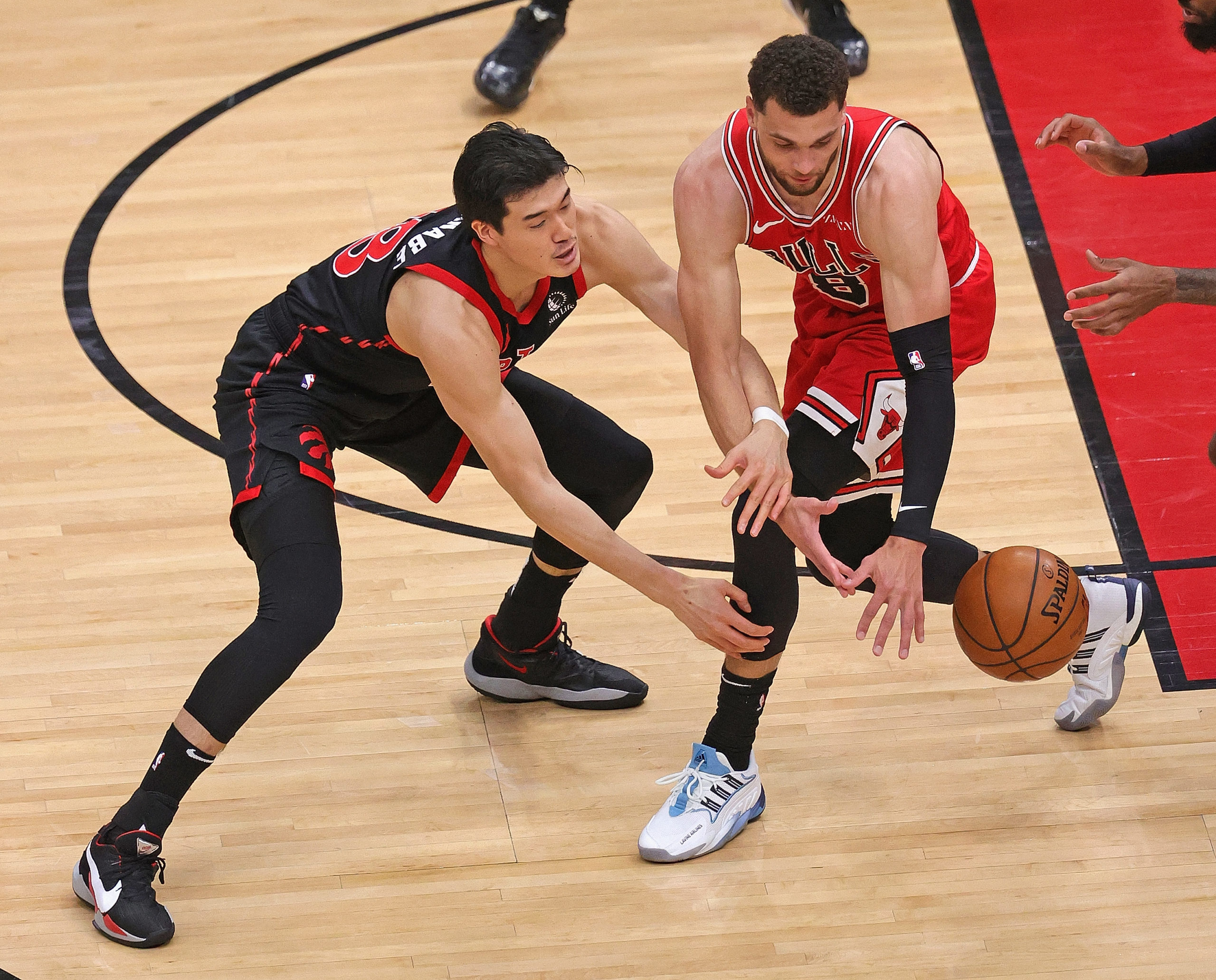 Chicago Bulls guard Zach LaVine and Toronto Raptors forward Yuta Watanabe