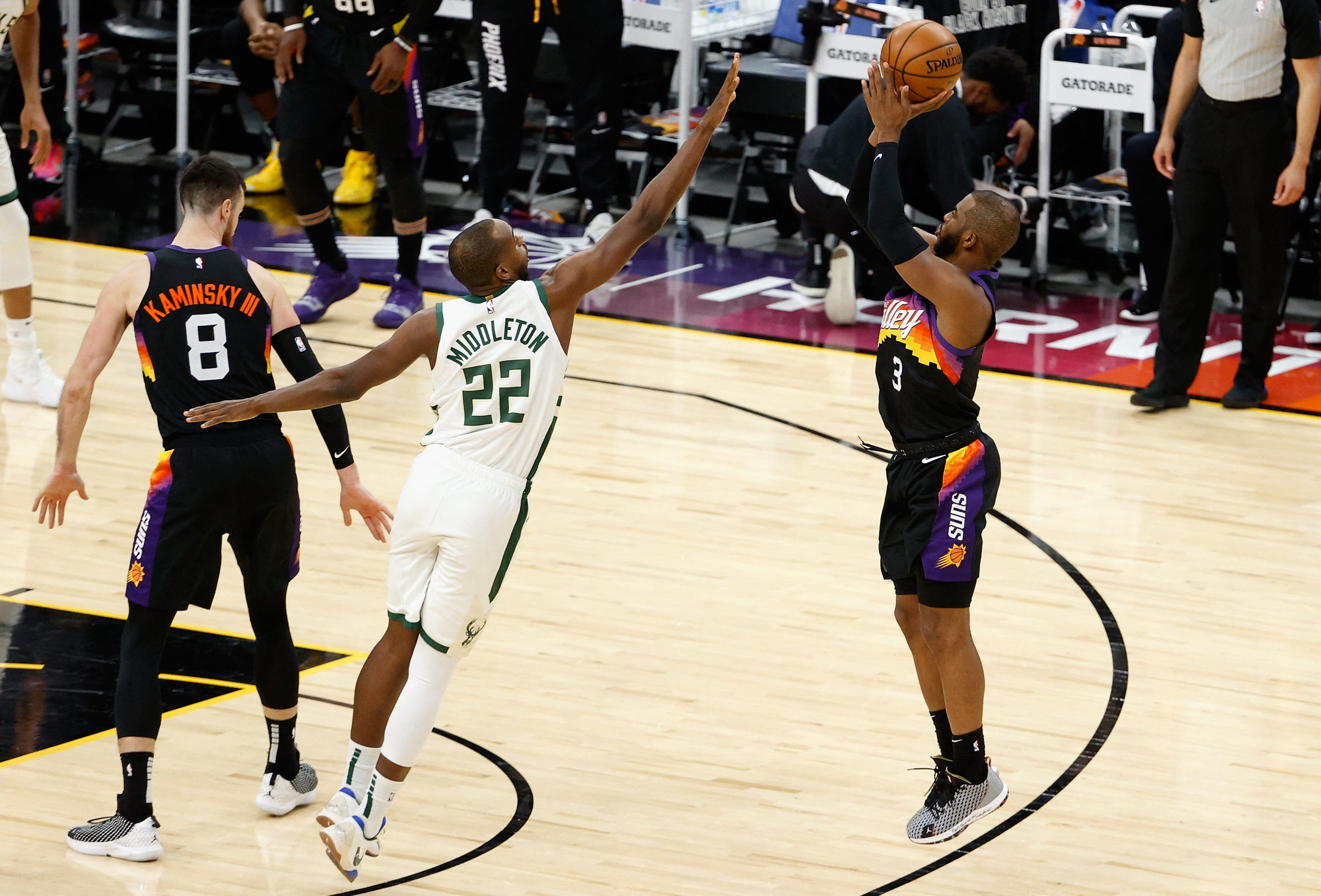 Title-hungry Upstart Suns And Bucks Meet In NBA Finals | Inquirer Sports