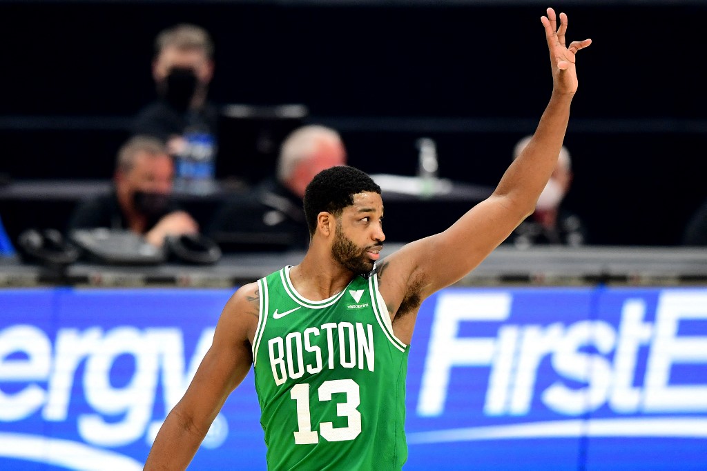  Tristan Thompson #13 of the Boston Celtics acknowleges the crowd as he walks onto the court during the first quarter of their game against the Cleveland Cavaliers at Rocket Mortgage Fieldhouse on May 12, 2021 in Cleveland,