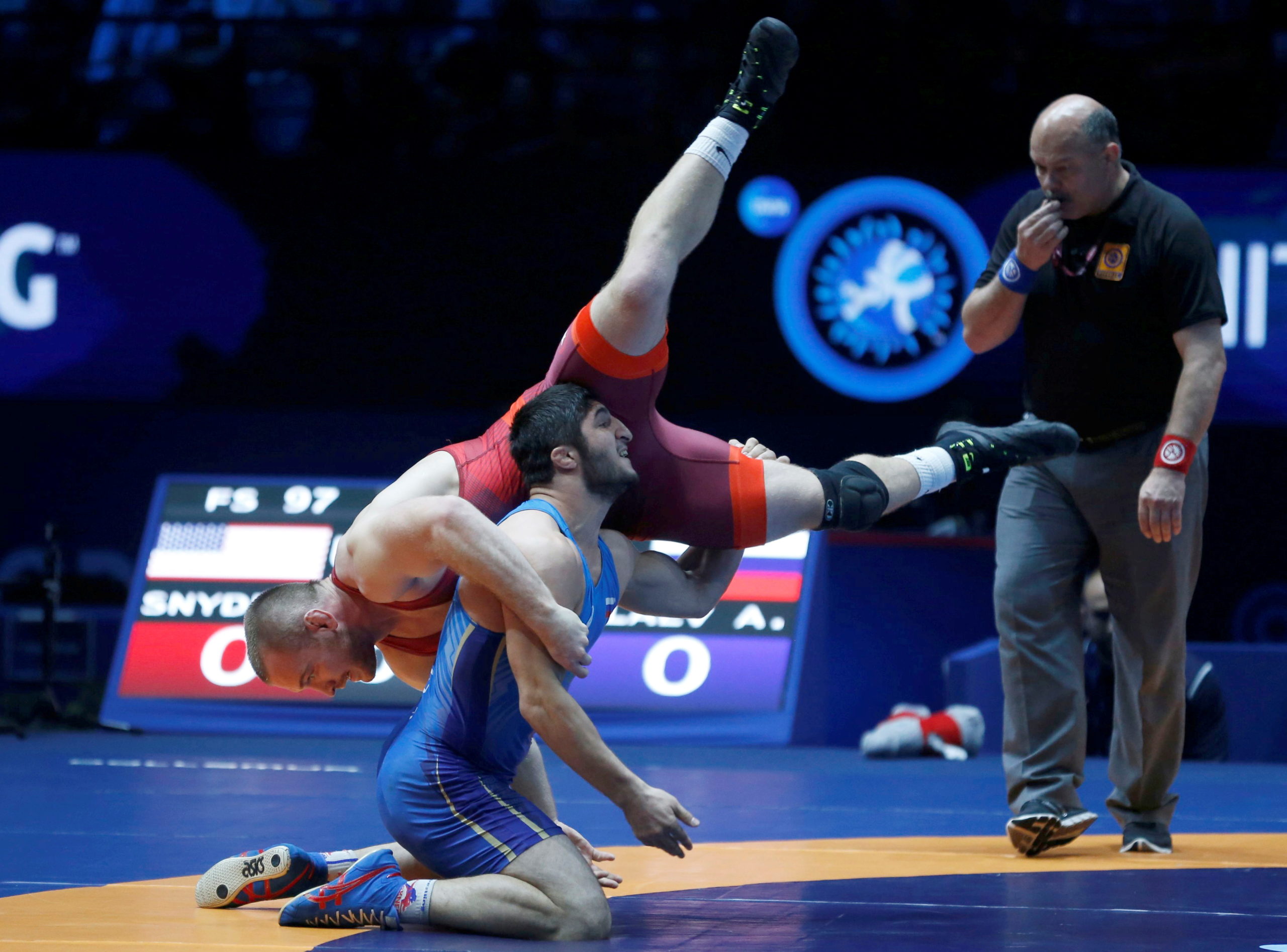  World Wrestling Championships - Men's Freestyle 97 kg Final - AccorHotels Arena, Paris, France - August 26, 2017 - Kyle Frederick Snyder of the U.S. competes with Abdulrashid Sadulaev of Russia