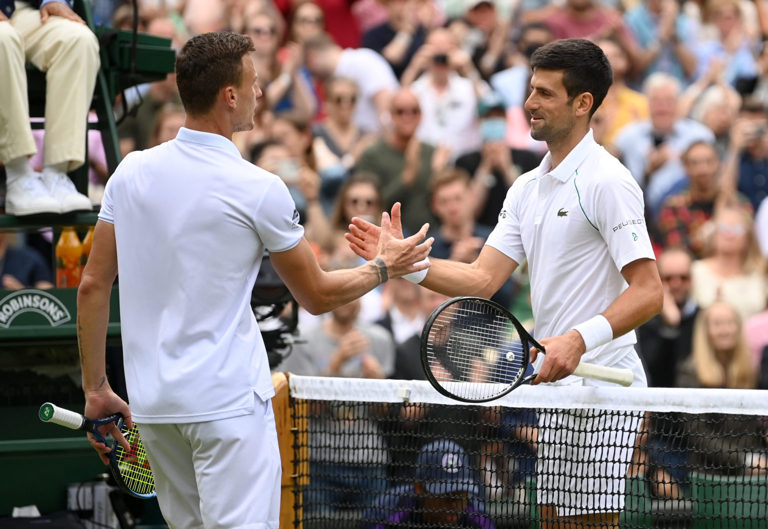 Djokovic ends Fucsovics run to reach 10th Wimbledon semifinal