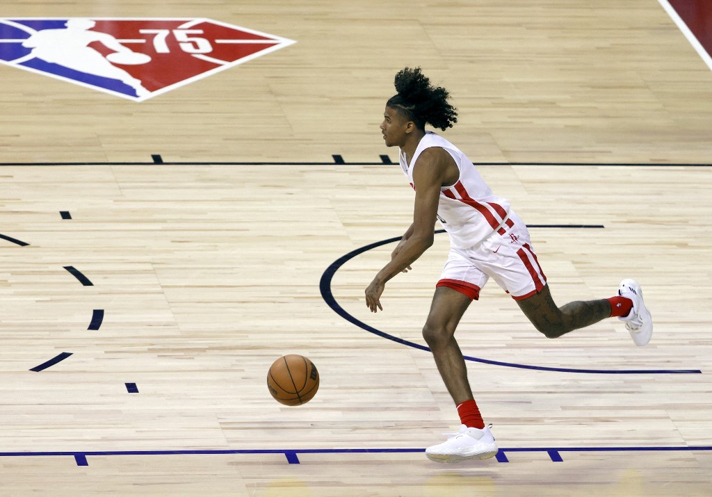 Jalen Green #0 of the Houston Rockets brings the ball up the court against the Detroit Pistons during the 2021 NBA Summer League at the Thomas & Mack Center on August 10, 2021 in Las Vegas, Nevada