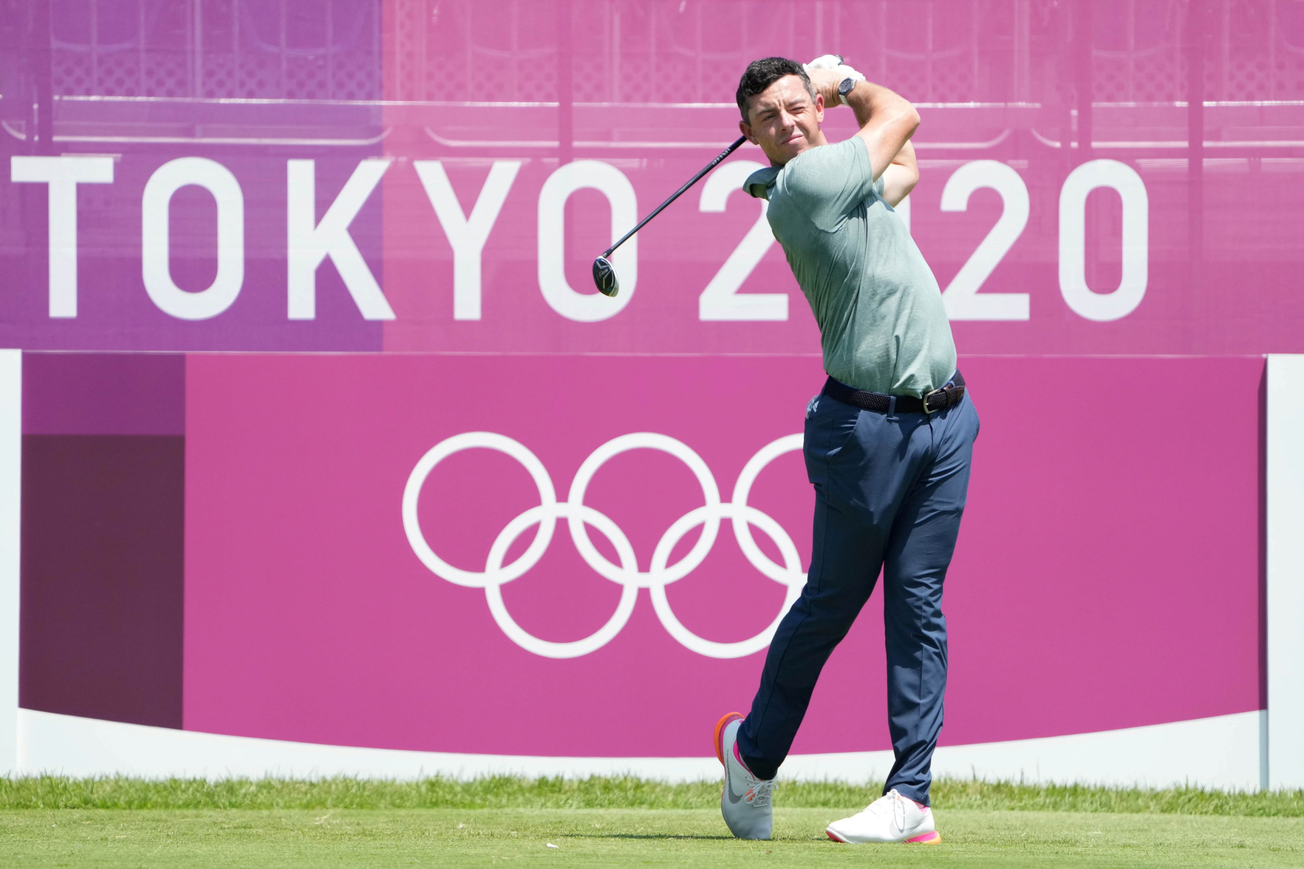 Rory McIlroy (IRL) tees off on the first hole during the final round of the men's individual stroke play of the Tokyo 2020 Olympic Summer Games at Kasumigaseki Country Club. 
