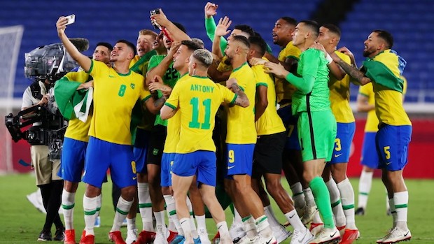 Malcom grabs golden glory for Brazil men's football team ...