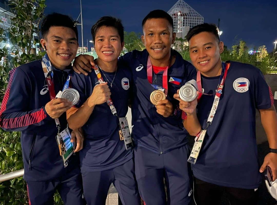 PH Boxing team with their medals in Tokyo. 