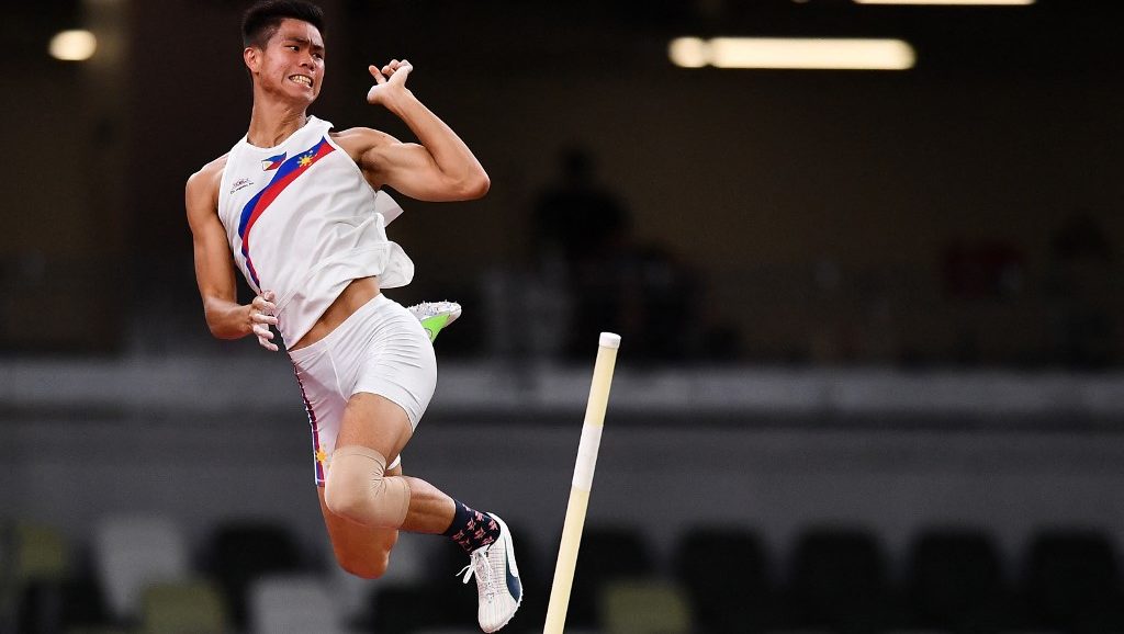 EJ Obiena’s plans of winning another SEA Games gold medal is in peril.—REUTERS
