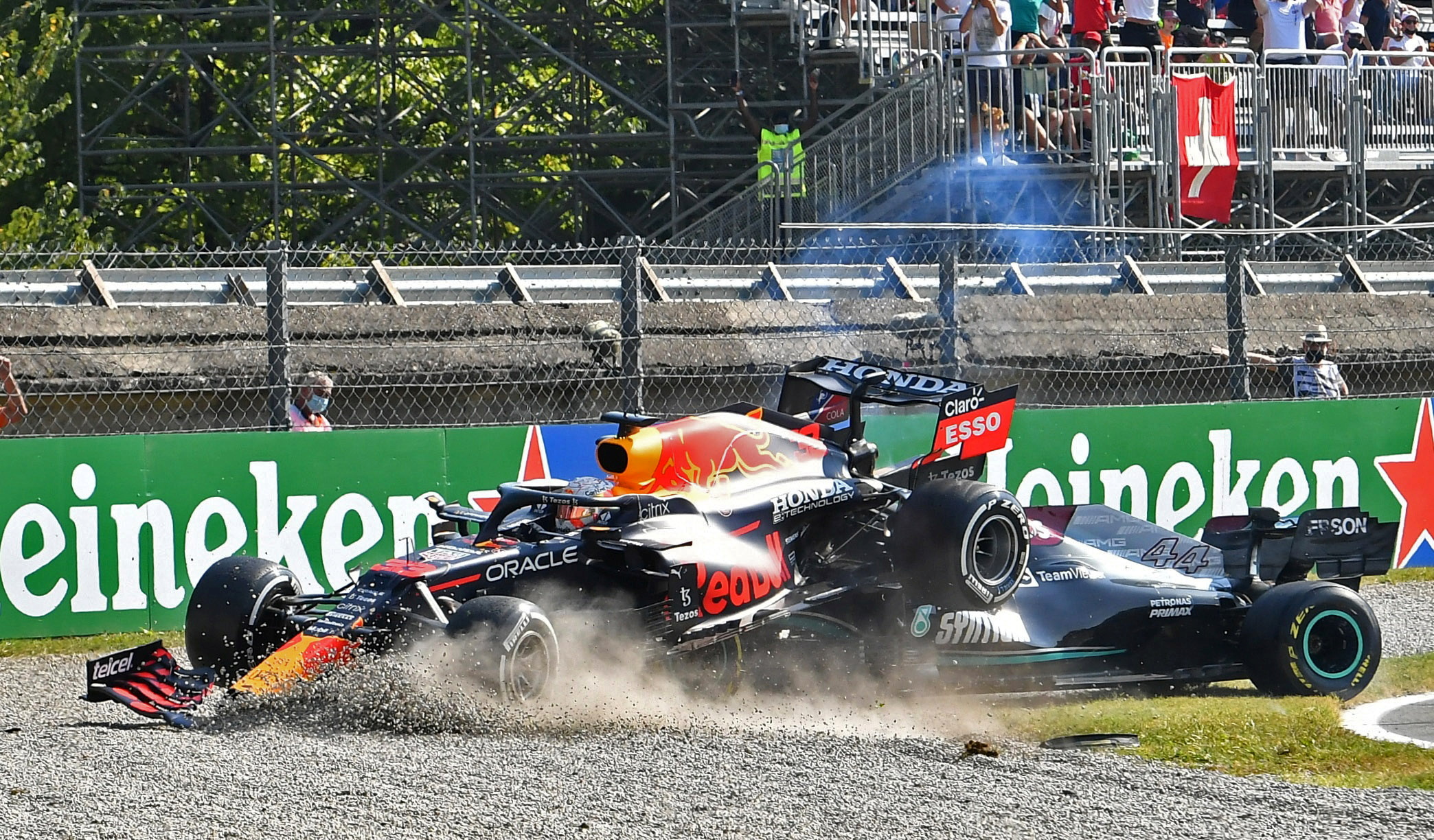 Hamilton Verstappen Monza crash