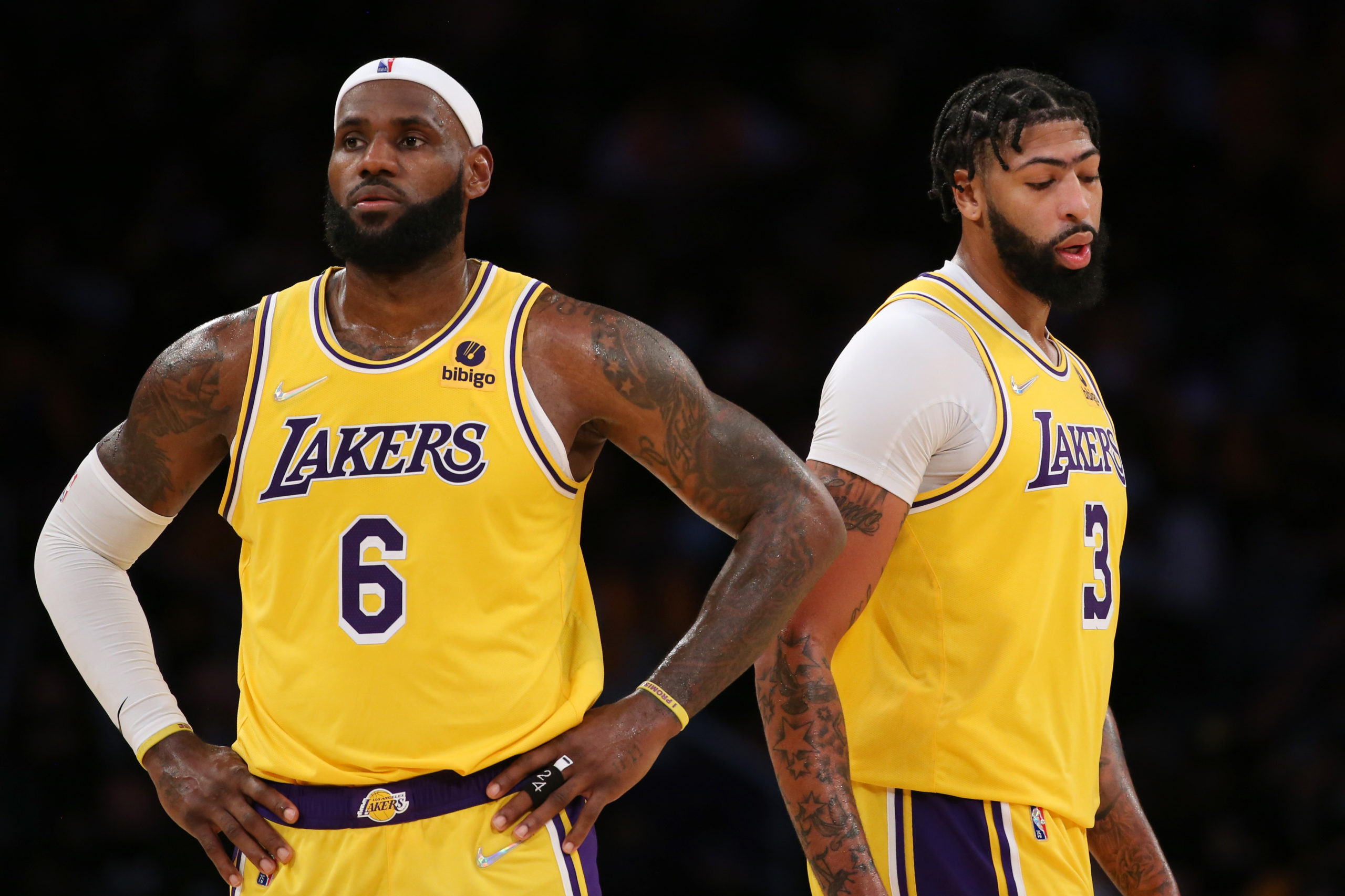 Los Angeles Lakers forward LeBron James (6) and forward Anthony Davis (3) on the court during the game against the Golden State Warriors at Staples Center. The Warriors won 121-114.