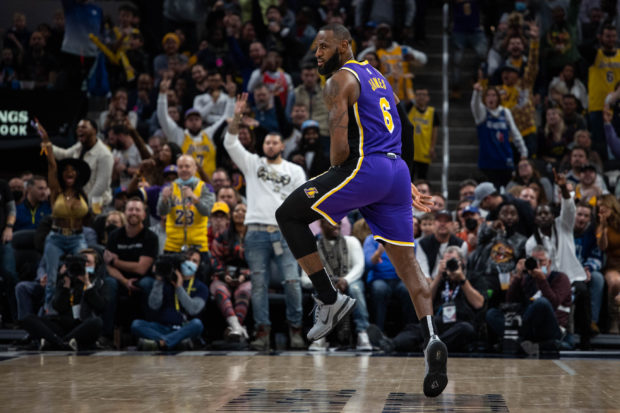 Lakers forward LeBron James (6) celebrates his go ahead basket in the overtime against the Indiana Pacers at Gainbridge Fieldhouse. /Trevor Ruszkowski-USA TODAY Sports