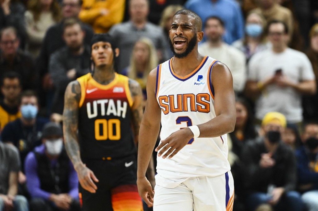 Chris Paul #3 of the Phoenix Suns reacts after a play during the second half of a game against the Utah Jazz at Vivint Smart Home Arena on January 26, 2022 in Salt Lake City, Utah.