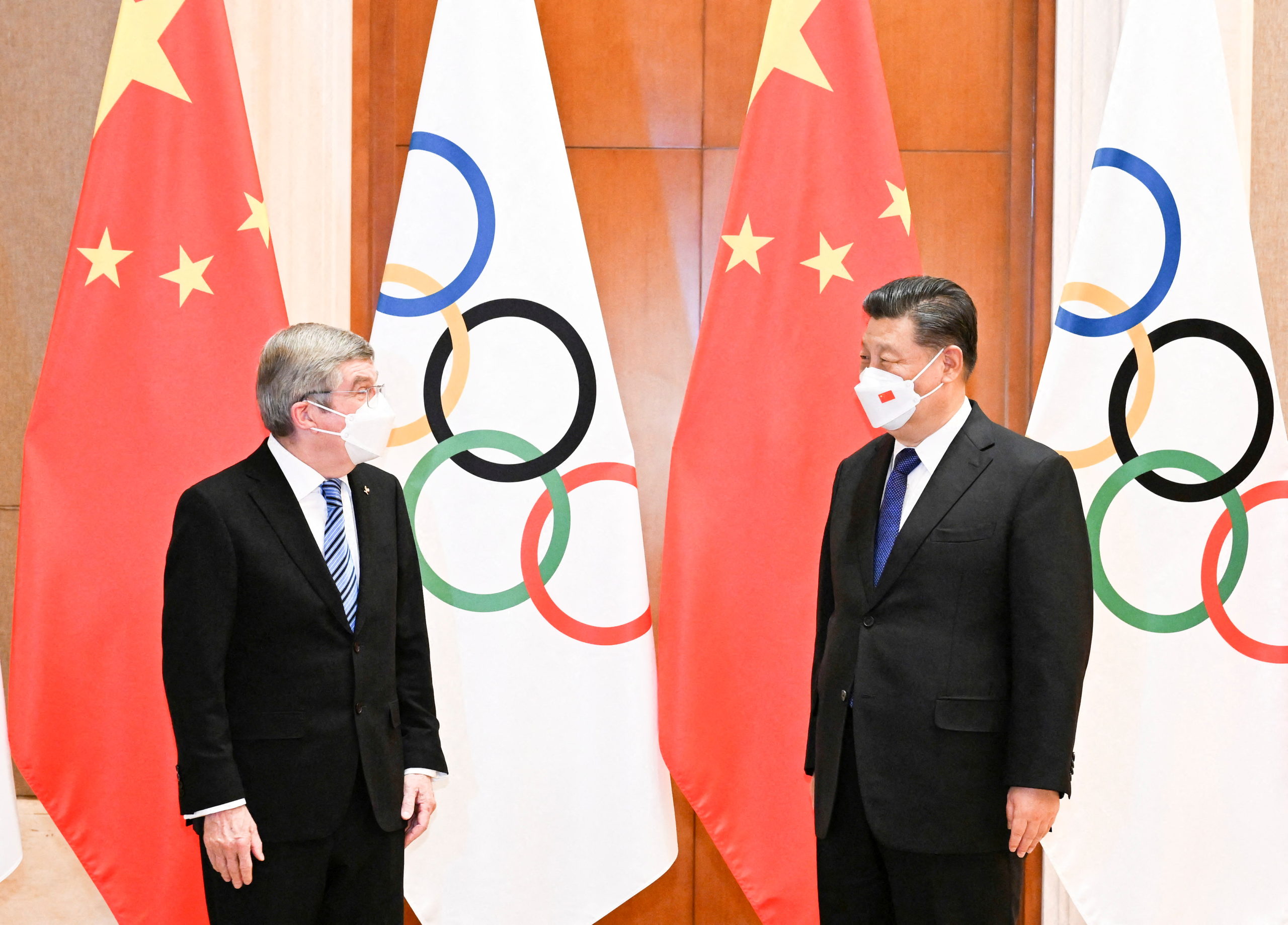 Chinese President Xi Jinping meets with International Olympic Committee (IOC) President Thomas Bach at the Diaoyutai State Guesthouse in Beijing, China January 25, 2022. Picture taken January 25, 2022.