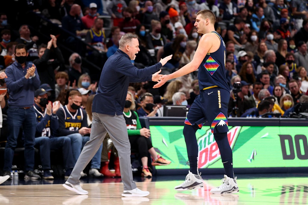 NBA: Jokic, Nuggets extend Nets' losing streak to eight | Inquirer Sports