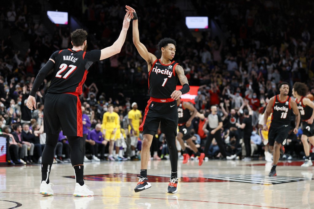 NBA: Anfernee Simons, Trail Blazers drop Lakers | Inquirer Sports