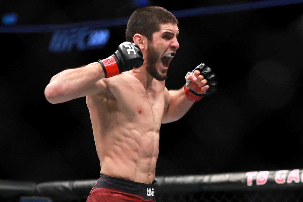 slam Makhachev celebrates his first round knockout against Gleison Tibau in their Lightweight fight during UFC 220 at TD Garden on January 20, 2018 in Boston, Massachusetts