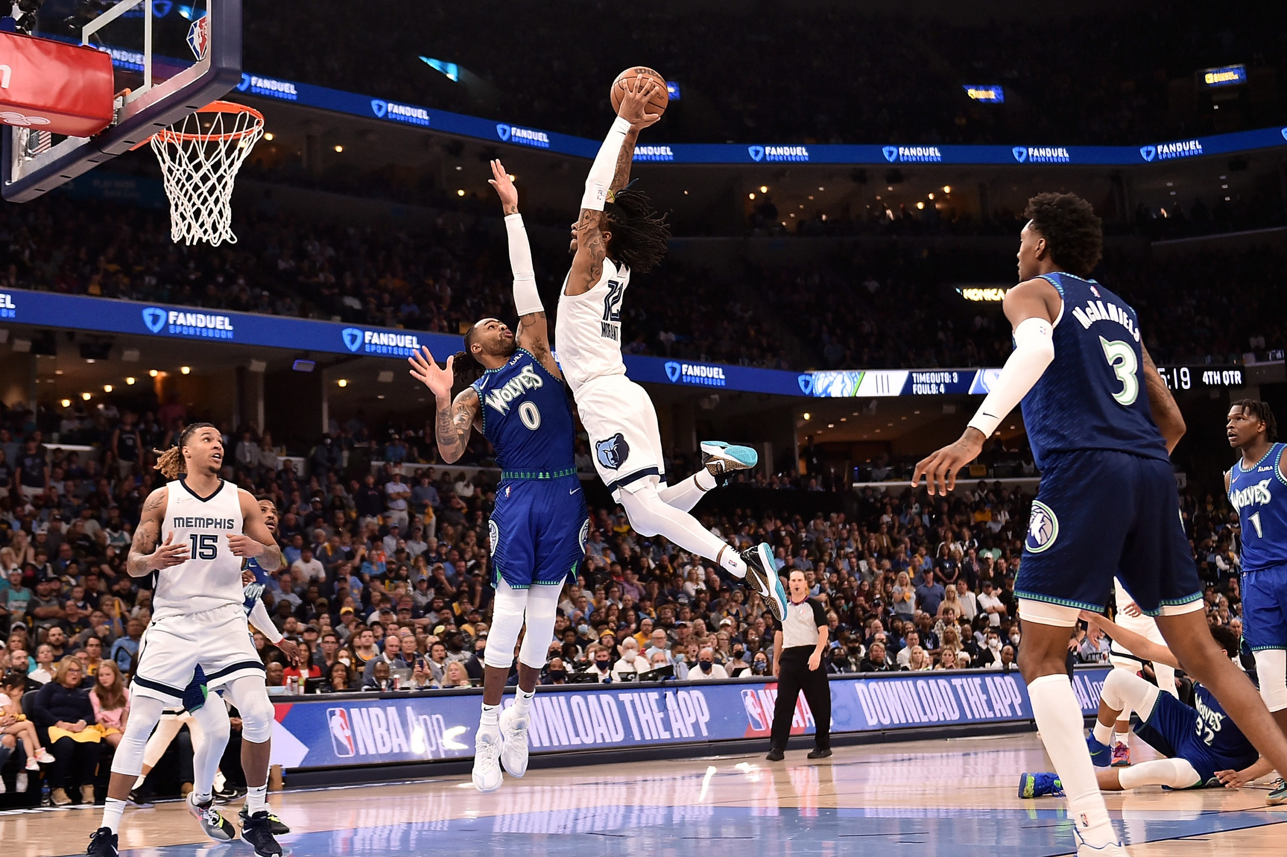 NBA: Timberwolves mengalahkan Grizzlies di pertandingan pembuka playoff