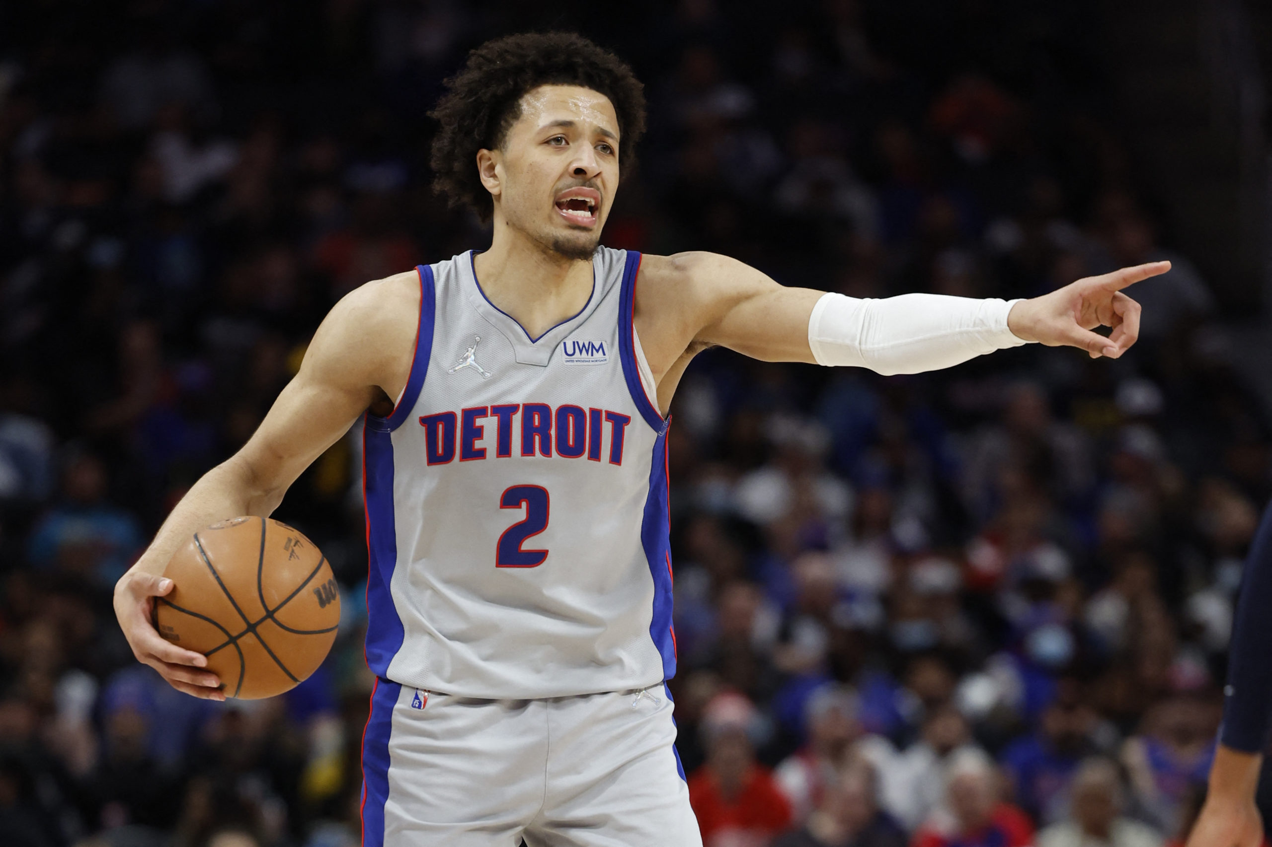  Detroit Pistons guard Cade Cunningham (2) sets up a play in the second half against the Philadelphia 76ers at Little Caesars Arena. 