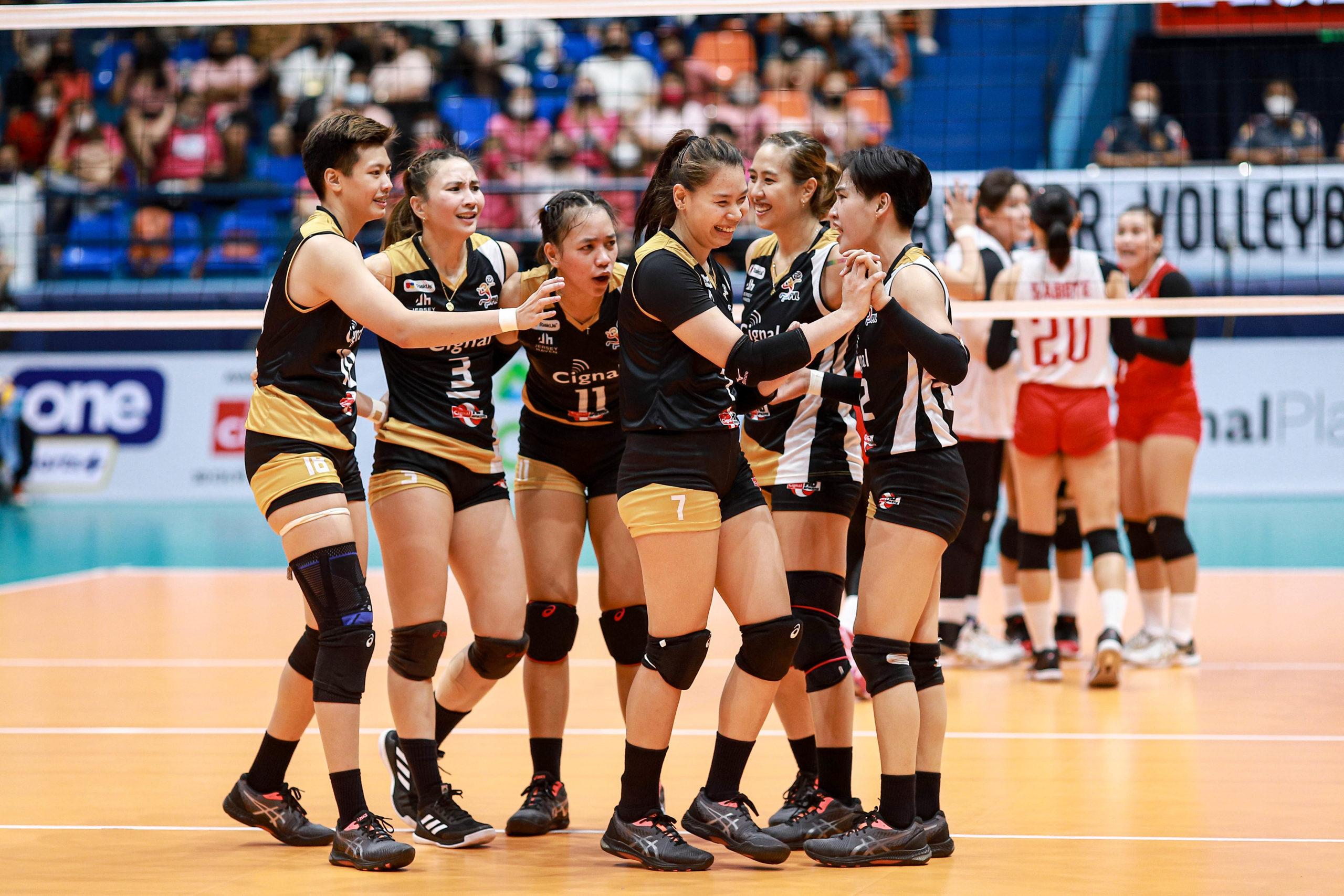 Cignal HD Spikers take game one of semis series vs Petro Gazz Angels in the PVL Open Conference. 
