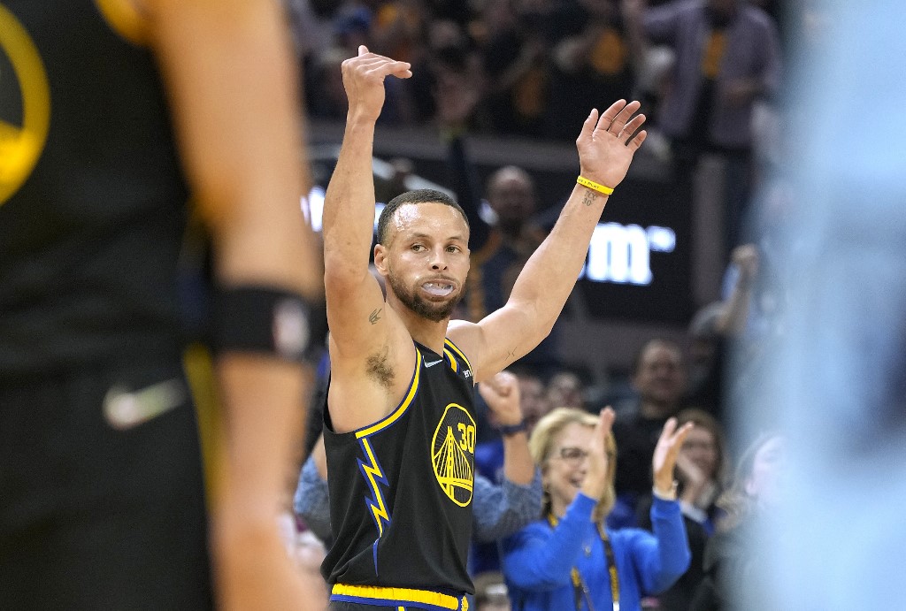 Steph Curry Warriors NBA playoffs
