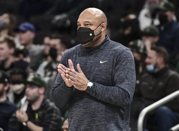 Milwaukee Bucks' acting head coach Darvin Ham calls a play in the first quarter during the game against the Toronto Raptors at Fiserv Forum. Mandatory Credit: Benny Sieu-USA TODAY Sports