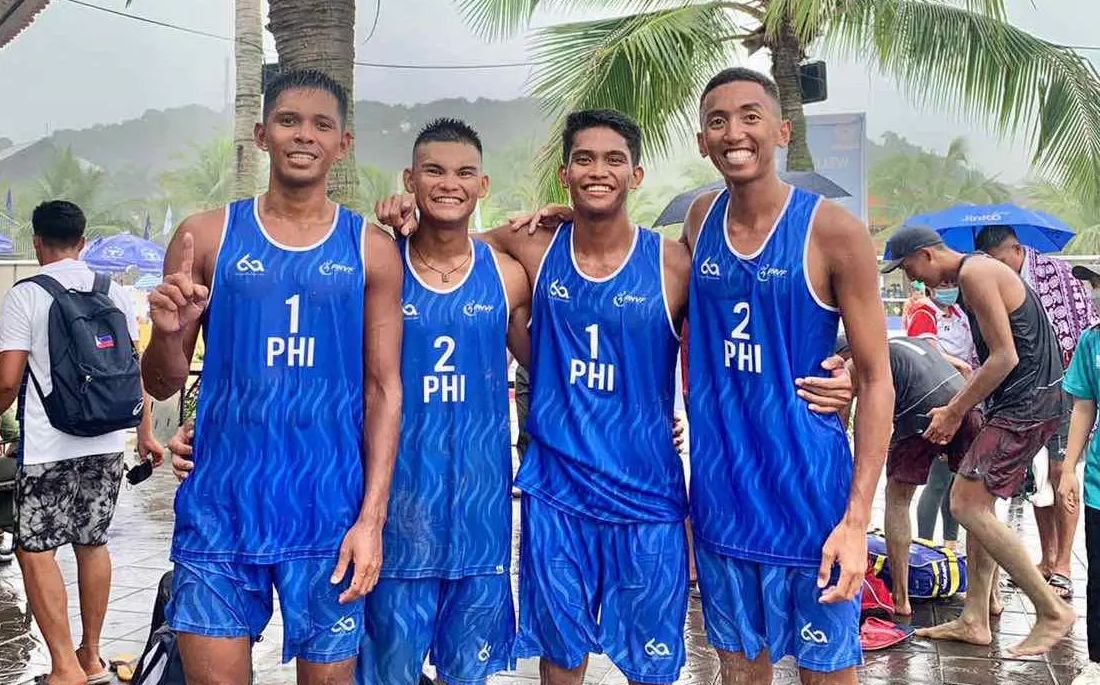 The Filipino beach spikers in the 31st SEA Games. BVR PHOTO