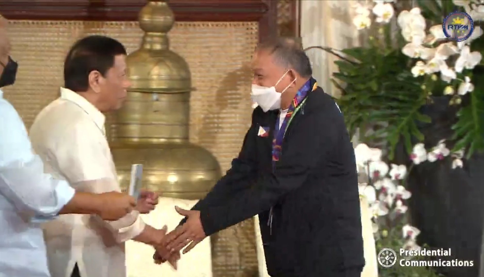 Billiards legend Efren "Bata" Reyes with President Duterte. 