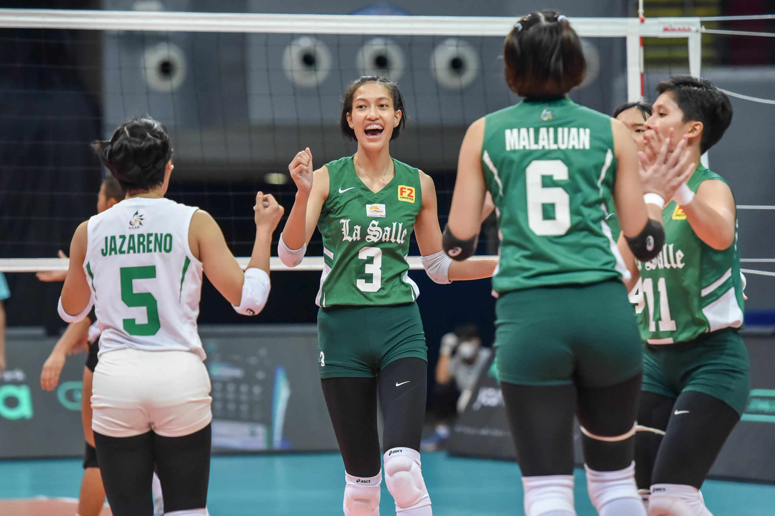 La Salle UAAP volleyball
