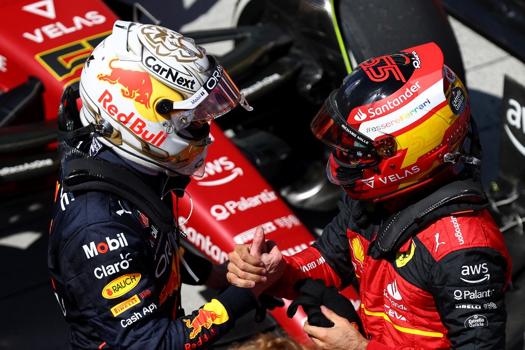 F1: Lega Verstappen mengakui Sainz memiliki mobil yang lebih cepat