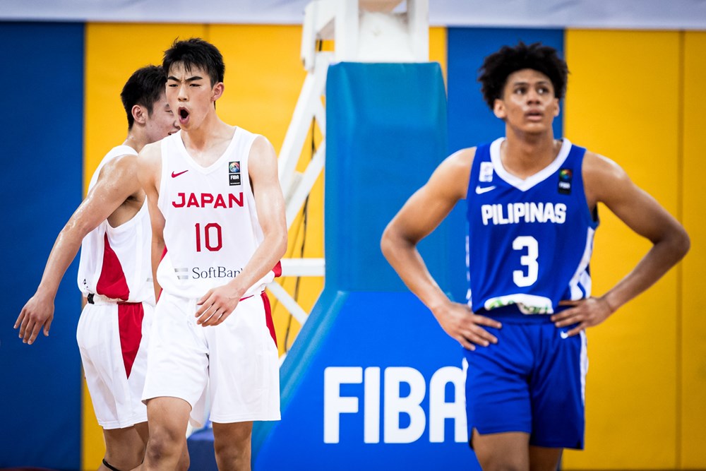 Japan vs Philippines in the Fiba U16 Championships. –FIBA PHOTO