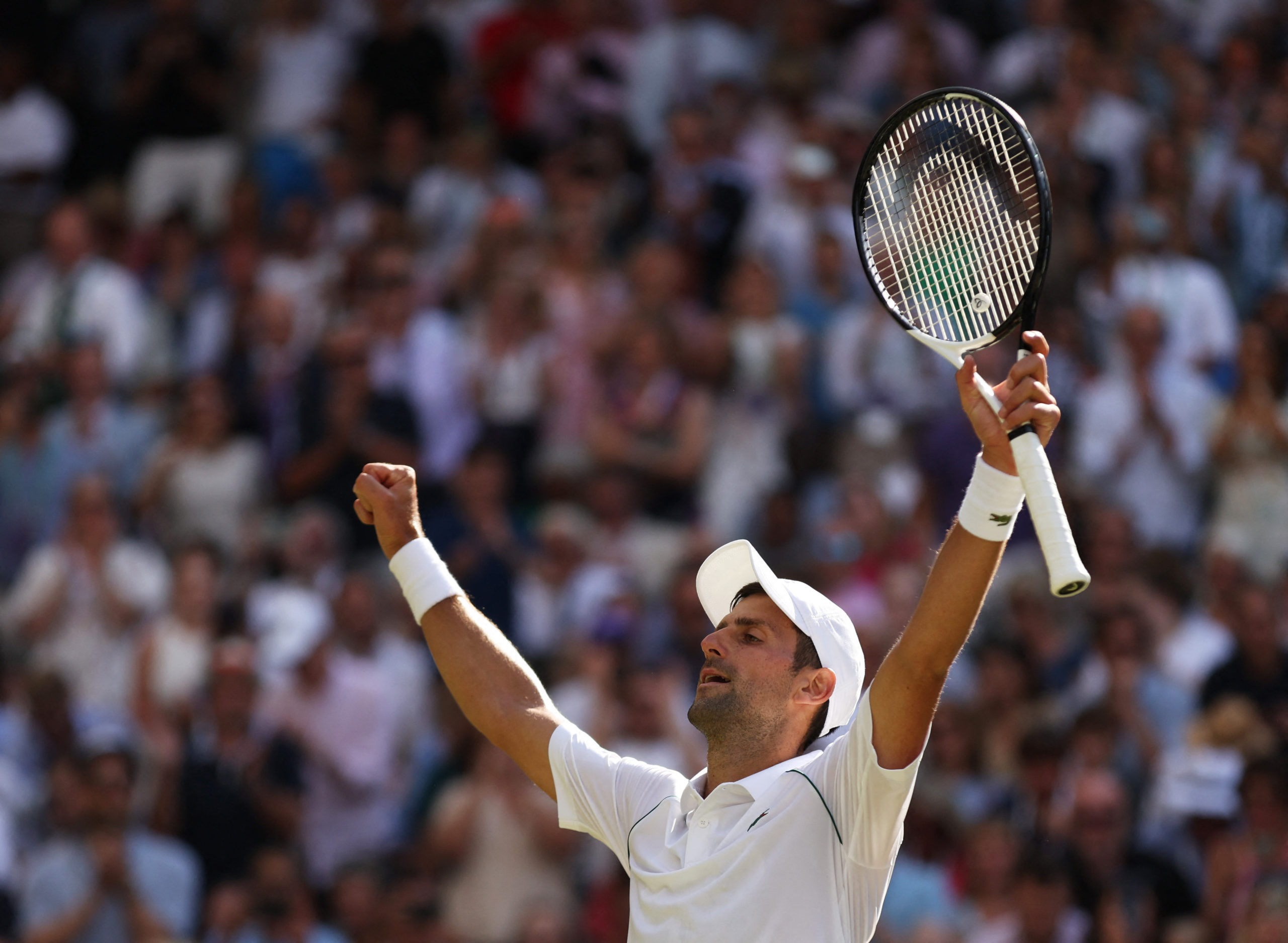 Djokovic mengalahkan Kyrgios untuk memenangkan gelar Wimbledon ketujuh