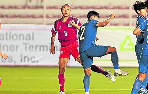Sarina Bolden (left photo, No. 8) was an unrelenting offen- sive force for the Filipinas and finished as the tournament’s leading scorer with eight goals.