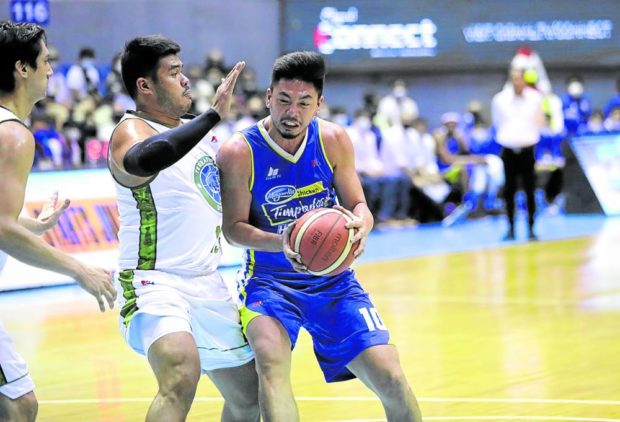 Ian Sangalang (right) and the rest of the Magnolia squad will try to outwork everyone else in the field. —PBA IMAGES