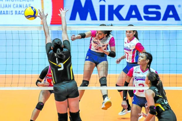 Alyssa Valdez (center), Creamline’s top gun, and the rest of the Cool Smashers are raring to slug it out with the foreign clubs. —PVL PHOTO