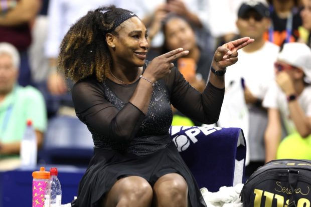 Serena Williams of the United States celebrates after defeating Danka Kovinic of Montenegro during the Women's Singles First Round on Day One of the 2022 US Open at USTA Billie Jean King National Tennis Center on August 29, 2022 in the Flushing neighborhood of the Queens borough of New York City. Al Bello/Getty Images/AFP (Photo by AL BELLO / GETTY IMAGES NORTH AMERICA / Getty Images via AFP)