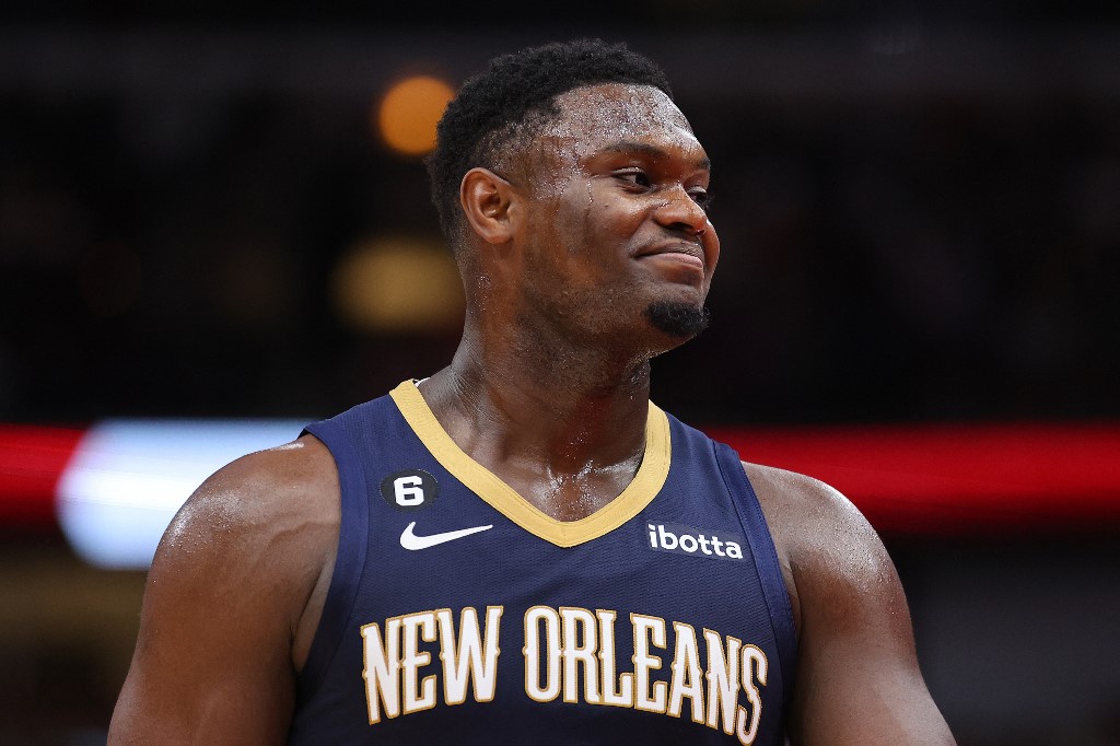 Zion Williamson #1 of the New Orleans Pelicans looks on against the Chicago Bulls during the second half of a preseason game at the United Center on October 04, 2022 in Chicago, Illinois