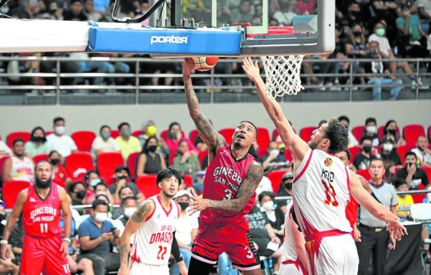 Jamie Malonzo (number 3) gives Ginebra a glimpse into its future.  — PBA . IMAGES