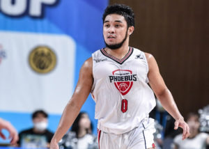 RJ Abarrientos sizzles with 4 triples in first KBL win