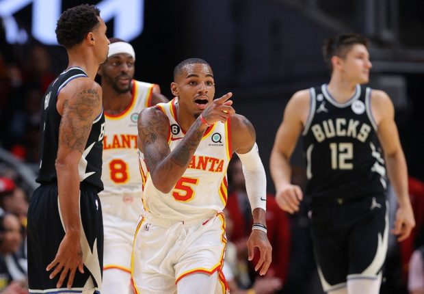 NBA: Dejounte Murray, Hawks Hand Bucks First Loss Of Season | Inquirer ...